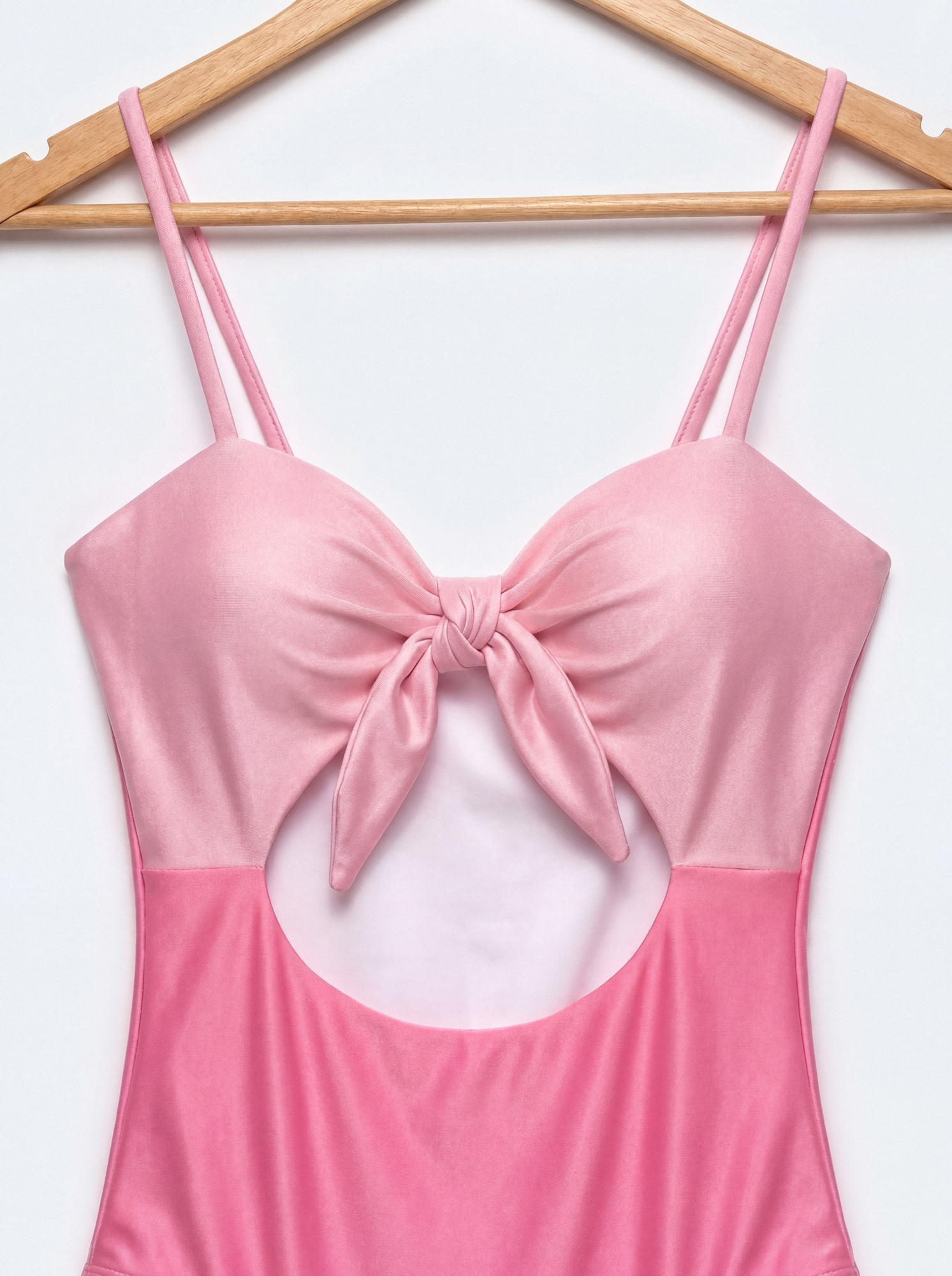 Pink wooden hanger detail